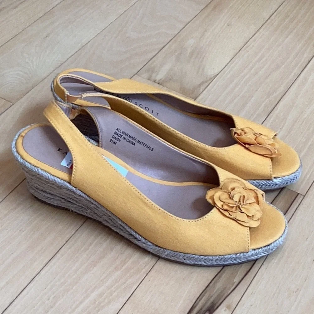 Karen Scott yellow Espadrille Slingback wedge sandals. Women’s size 9.5